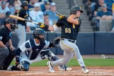 Tyler Callihan returns to Pirates as infield depth after Indianapolis stint