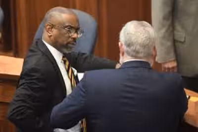 Clarence Thomas Alabama Redistricting Case Stalled by Stay Refusal