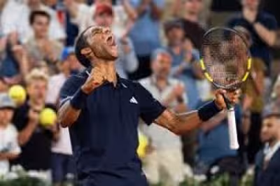 Felix Auger Aliassime et Victoria Mboko entrent en scène samedi à Roland-Garros