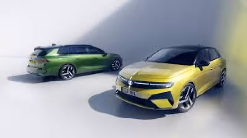 Vauxhall puts updated Astra on sale in UK from £27,495