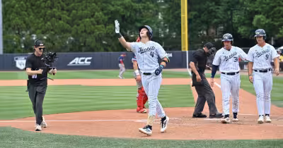 Georgia Tech Baseball opens regional play with 22-5 rout of UIC