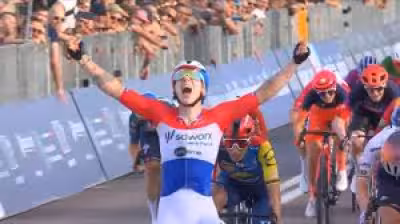 Lorena Wiebes Giro D'italia Disqualification Upends Opening Stage