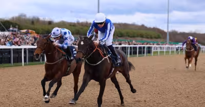 Racing Post: Timeforshowcasing lands German 1000 Guineas for Charlie Johnston
