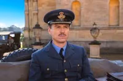 Andrew Scott stars in Pressure, the D-Day weather drama behind Stagg