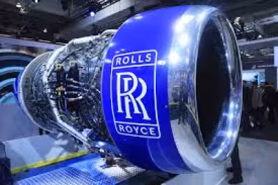 Rolls Royce Share Price slips 5.9% as investors weigh war risk