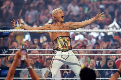 Cody Rhodes retains WWE crown over Gunther at Clash in Italy