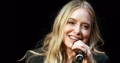 Jenny Mollen Faces Backlash After Bed Photos With Son Sid Spark Debate