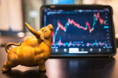 Soxl Stock Turned $100,000 Into $1.28 Million in a Year