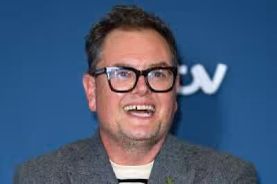 Suzi Ruffell says Alan Carr had to whisk her away after meeting Mel C