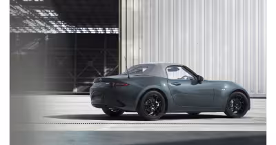 Mazda Motor Corporation unveils Zinc Green for fourth-gen MX-5 Miata