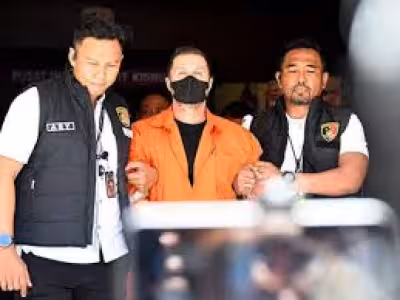 Steven Lyons to fight Spain extradition at Amsterdam court on Thursday