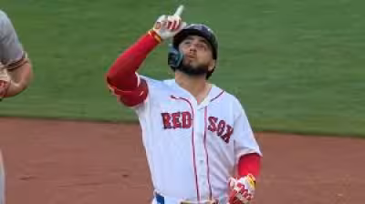 Wilyer Abreu sparks Boston with two-RBI hit in 8-0 win over Atlanta