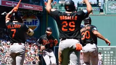 Bryan Bello rocked in first as Orioles rout Red Sox 8-2 in Boston