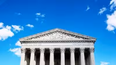 Supreme Court backs Fcc fines against Verizon and AT&T in 8-1 ruling
