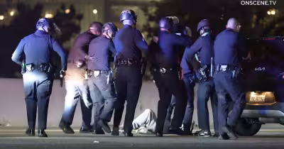 405 Closure: All northbound lanes shut near Howard Hughes Parkway after police shooting