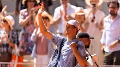 Andre Agassi questions Jannik Sinner’s Roland Garros preparation after collapse