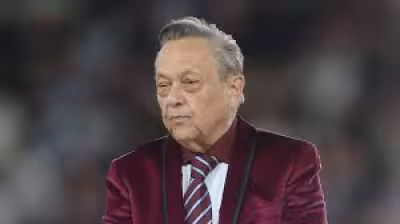 David Sullivan blamed for West Ham collapse as relegation looms
