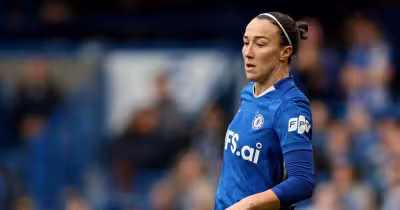 Lucy Bronze says WSL has the edge as Spanish stars eye England