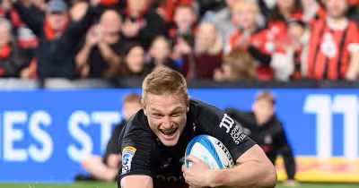 Crusaders beat Blues to reach Super Rugby Pacific semi-finals