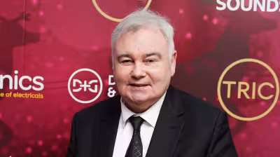 Dawn French says she told Eamonn Holmes 'dream on' after kiss chat