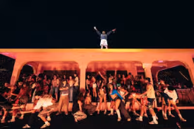 Concierto de Bad Bunny en Madrid: Eladio Carrión sorprende en el Metropolitano
