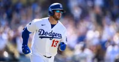 Dodgers Game update: Will Smith scratched with stiff neck before Saturday lineup