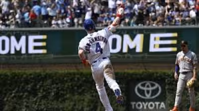 Keaton Winn rebounds, but Cubs edge Giants 3-2 in extra innings
