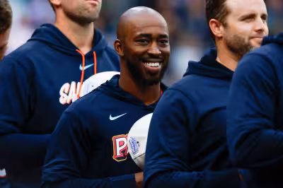 Samad Taylor starts for Padres with grandmother watching close to home