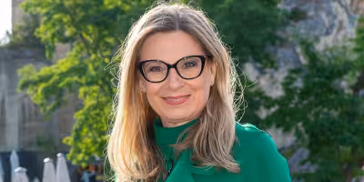 Christa Kummer stellt „Niemals ohne High Heels“ in Wien-Landstraße vor