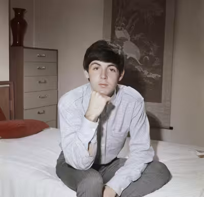 Paul Mccartney New Album Charts: The Boys of Dungeon Lane Tops Sales Lists