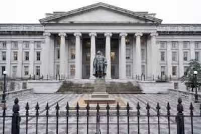 Treasury yields jump above Fed band as traders price October hike