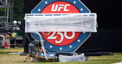 Anderson Cooper chuckles at Trump Family merch pitch as UFC coins hit market