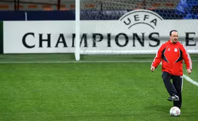 Peter Crouch becomes a 6 ft 7 in Pizza Crouch for England's first game