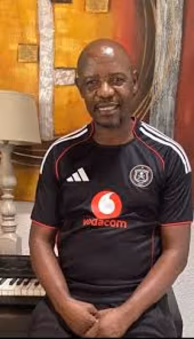 Zwane puts Chiefs keeper Petersen in Player of the Year talk alongside Pirates trio