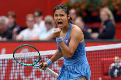 Rakhimova watch: Raducanu storms into Queen’s second round on return