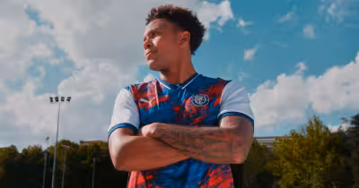 Weston Mckennie looks ahead to anthem at U.S. World Cup opener in Los Angeles