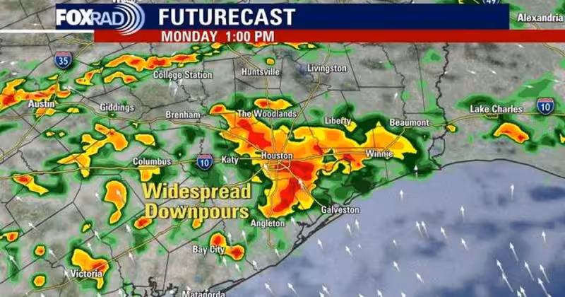 Austin Weather: FOX 26 Storm Alert issued as heavy rain threat grows Monday
