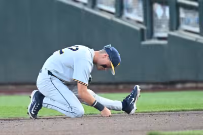 College World Series Bracket shifts as West Virginia falls to North Carolina