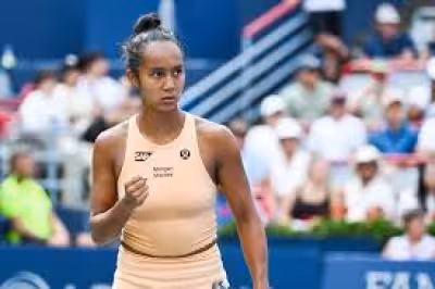 Leylah Fernandez falls in Queen’s doubles final as Nicholls and Mihalikova win