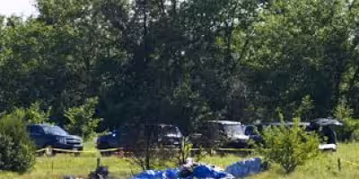 12 killed in Missouri skydiving plane crash moments after takeoff