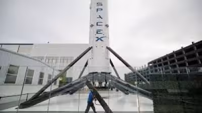 Spacex Stock Price Drop hits after IPO as lock-up clock starts