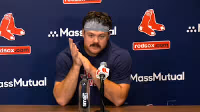 Payton Tolle powers Boston Red Sox past Yankees despite illness at Fenway Park