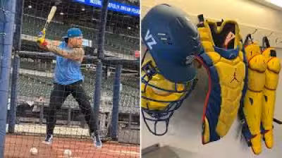 William Contreras and Pedro Ramirez wear VZ caps after Venezuela earthquakes