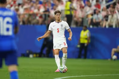 John Stones free transfer talk intensifies as Everton return stays alive