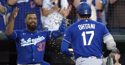 Teoscar Hernández returns from hamstring injury as Dodgers top Athletics