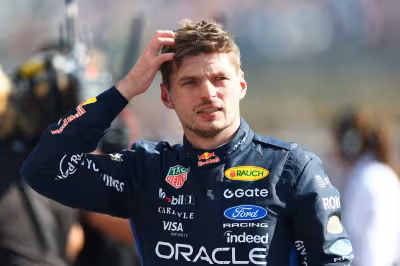George Russell stays with Mercedes until 2027 as driver market talk swirls