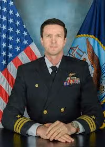 Commander Gabe Edwards identified after Arabian Sea helicopter landing