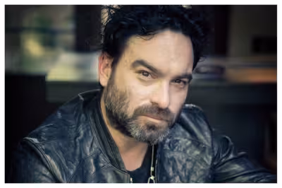 Johnny Galecki returns to acting in Chicago play Kowalski this fall
