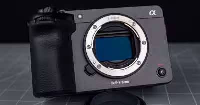 Sony Fx5 adds Open Gate, internal RAW and new 16.6MP sensor