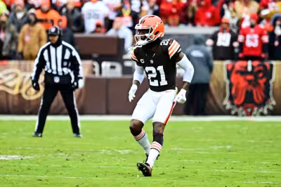 Denzel Ward gets $62.2 million Browns extension, resets cornerback market